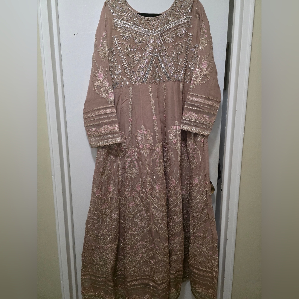 3PC Pakistani Embroidered Maxi Dress - Pink and Cream